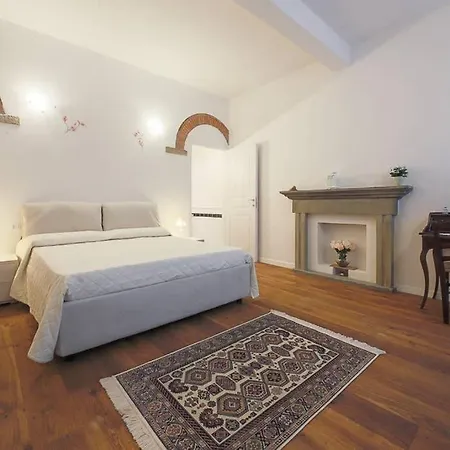 Alfani Charming Florence